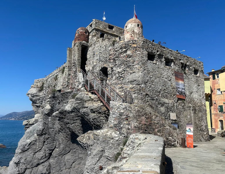 Castel Dragone, Italy